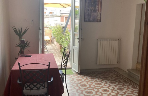 Foligno Apartment | Rooftop apartment on medieval piazza