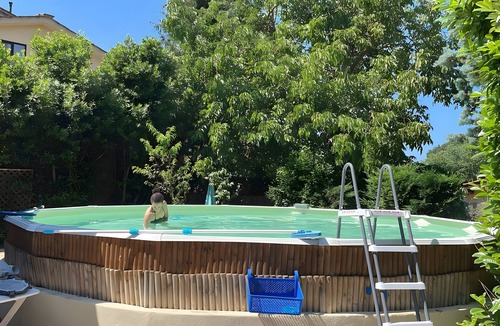 Vescovado Apartment | Room 'Castagno - Antiche Dimore di Vescovado' with Shared Pool and Garden