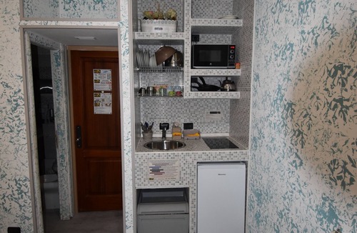 Camporomano House | ROOM NICHY