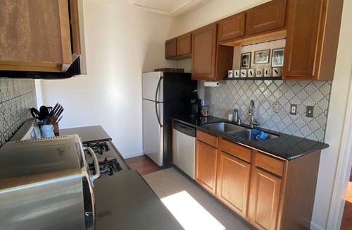 Pasadena House | Rosebud: Charming 2-bedroom home in Pasadena