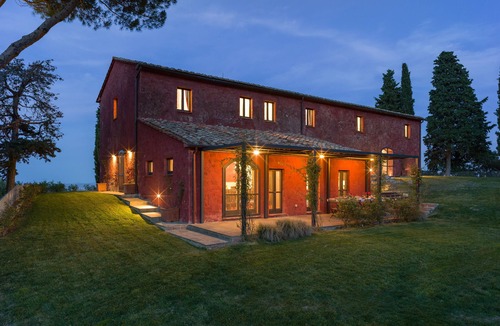 Sarteano Villa | Rural Tuscany | Luxury farmhouse with private pool