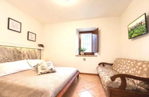 Trevi Apartment | Rustic Glam Trevi - Design Moderno e Caldo Relax