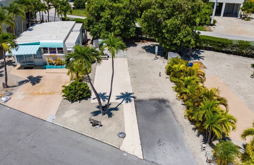 Cutthroat Harbor Estates RV Rental | RV Lot 40 Venture Out, Lot dimentions - 35'x69'