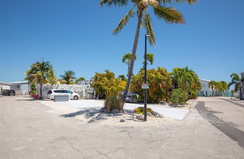 Cudjoe Key RV Rental | RV Lot #474 in Venture Out | 30/50 Amp | Bring Your RV | No RV Included