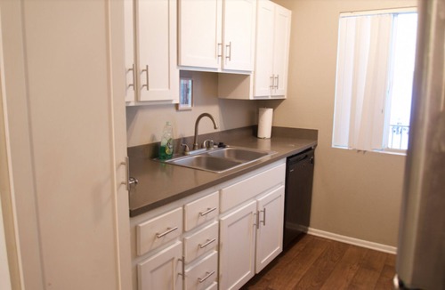 Harbor Apartment | Safe and clean apartment in Lakewood CA