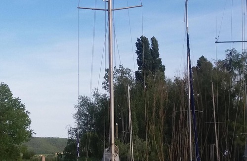 Contrada Castello Boat Rental | Sailboat of 11.50 at Lake Trasimeno