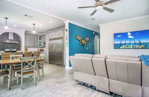 Cutthroat Harbor Estates House | Sailfish Retreat | Cudjoe Key canalfront getaway