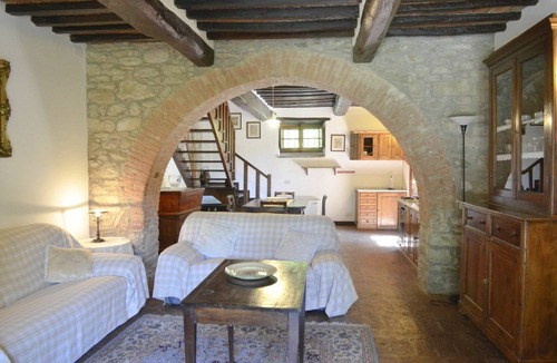 Sodo Apartment | San Pietro Ciclamino - Apartment with swimming pool