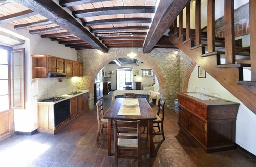 Sodo Apartment | San Pietro Ciclamino - Apartment with swimming pool