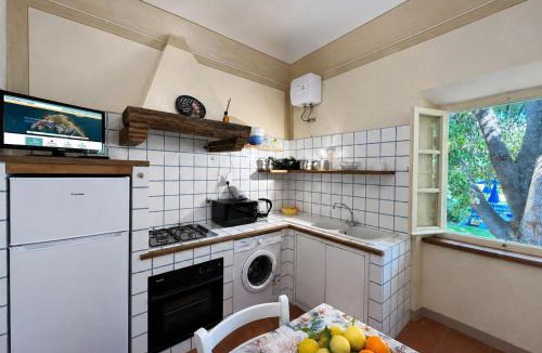 Bagnaia Apartment | Sant'Anna del Volterraio - Bilocale Piazzetta