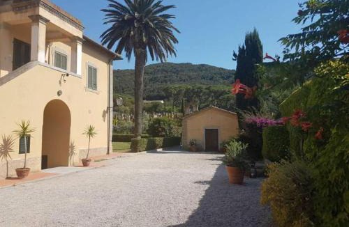 Bagnaia Apartment | Sant'Anna del Volterraio - Bilocale Piazzetta