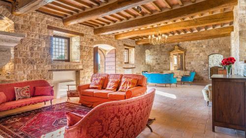 Massa Martana Villa | SANTA ILLUMINATA 12, Emma Villas