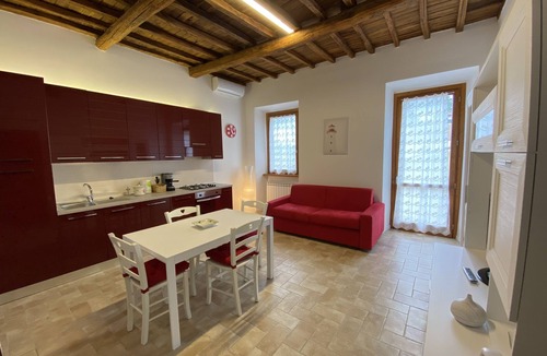 Ronciglione House | Sasso Grosso House