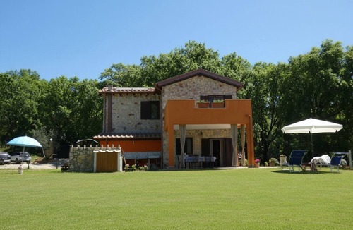 Narni Villa | Scappo in Umbria, Casale Rusinè