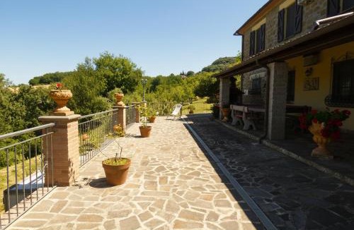 Montoro House | Scappo in Umbria, L'antico casale