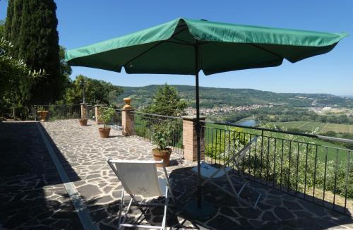 Montoro House | Scappo in Umbria, L'antico casale