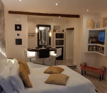 Sacrofano Apartment | Scuderie VGB Appartamenti nel BORGO 12