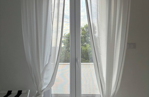 Francavilla al Mare Villa | Sea and mountain views 5 minutes from the beach. Rosmaris - Villa in the green