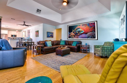 Pine Channel Estates House | Sea-Esta: Available Lobster Mini-Season, Canal Home , Pool, Dock, Quick Access to Gulf & Atlantic