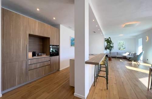 Rapallo Villa | Sea Facing Home - Pool, Jacuzzi, Chef's Kitchen, Outdoor Dining, Bbq/pizza