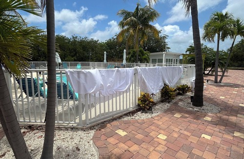 Summerland Key Cottage | SEA SHELL COTTAGE, perfect for 2. Summer fun boating, fishing 🎣 and 🦞 Lobster