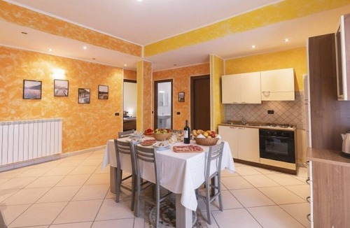 Costarainera Apartment | Sea view apartment with balcony and A/C | Ap09