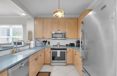 Key West House | ~ SEA VISTA ~ A waterfront dream with private heated pool and boat launch.