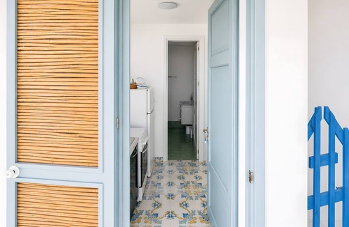 Castro Marina Apartment | Seafront Studio with Balcony in Castro di Lecce