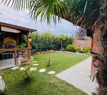 Bentivoglio House | Serendipity