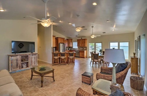 Sugarloaf Shores House | Serene 3-bedroom oceanfront house and dock in Sugarloaf Key