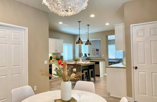 Eastvale House | Serene 4-bedroom house in Gladiola Fully furnished best for Long stay