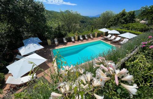 Strettura House | Serene Tuscan Retreat with Breathtaking Views
