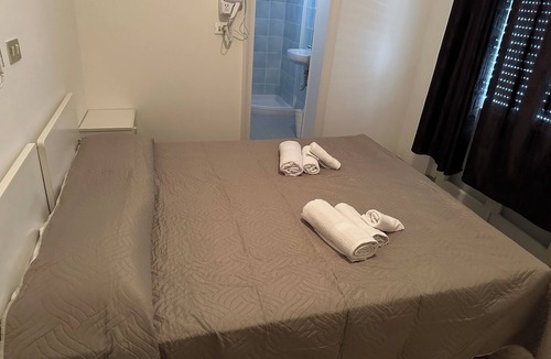 Torre Pedrera Hotel | SINGH SATPAL