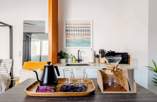 Ladera Heights Apartment | Sleek Luxury Studio with Patio, LAX & Beach Access