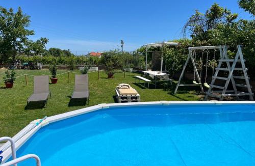 Torrevecchia Teatina Ski Chalet | SlowCasa - VILLA Garden & Pool - Full Apartment