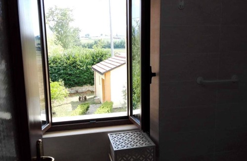 Alvito House | Small Alvitano shelter