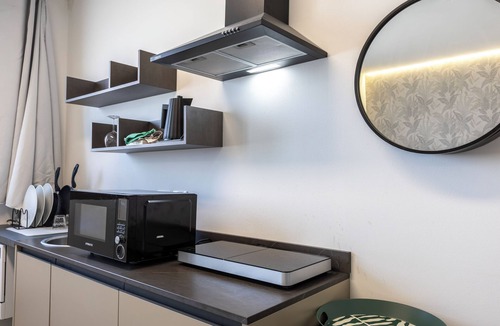 Viadana House | SMART ROOMS Foresteria