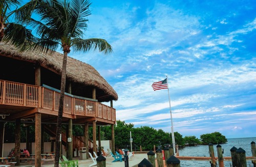 Key Largo Hotel | Snappers - King Room w/Ocean View Wifi