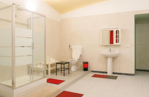 Castelletto House | Sole Rosso - Panoramic Aquarium Walk