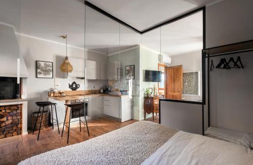 Calcata Apartment | SopraBosco Calcata Art & Design Apartment