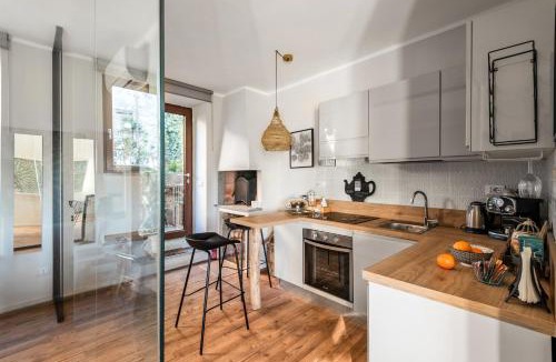 Calcata Apartment | SopraBosco Calcata Art & Design Apartment