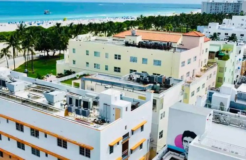 Flamingo/Lummus Condo | South Beach Penthouse – Ocean Drive @ Art Basel - Sleeps 16+