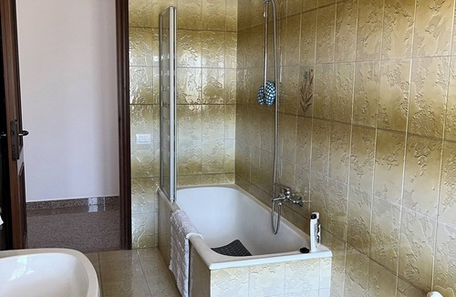 Tortoreto Apartment | Spacious 1st floor apartment, in a quiet residential area, 4km from the coast