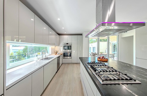 Fairfax District Villa | Spacious 4-bedroom villa in awesome Los Angeles