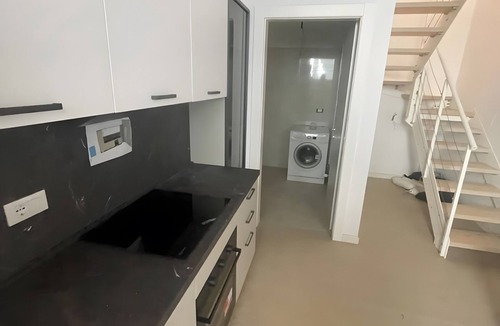 Pellestrina Apartment | Spacious Apartment for 6 Guests – Elevator Access near Venice