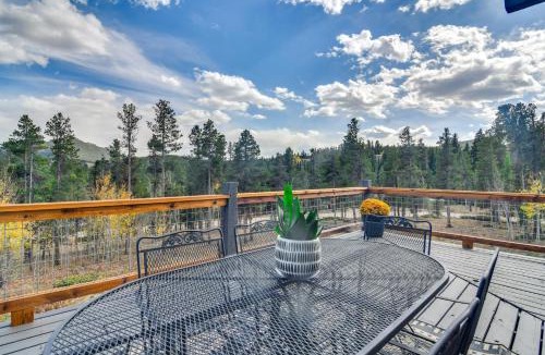 Black Hawk House | Spacious Black Hawk Home w/Deck & Mountain Views!