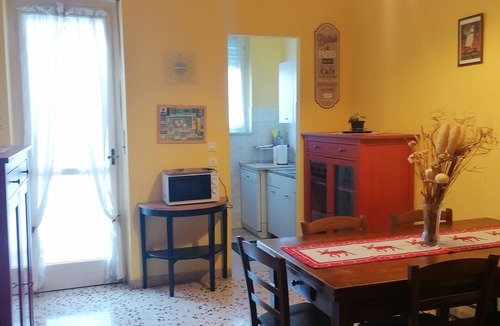 Vanchiglietta Apartment | Spacious, elengant apartment along the Po River