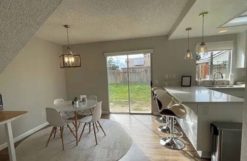 Lancaster House | Spacious Lancaster Private Getaway Near Antelope Valley & Parks