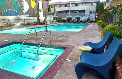Northwest Torrance Apartment | Spacious South Bay Condo