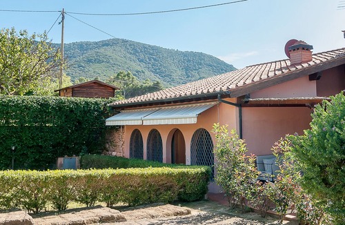 Procchio Villa | Spacious villa with great outdoor area - Villa La Guardiola